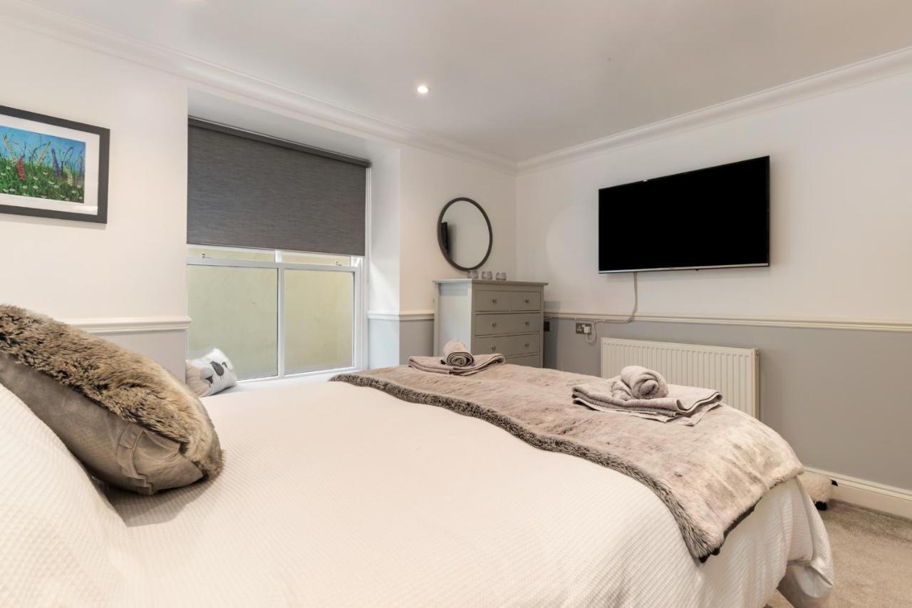 3 South Beach Court - Cosy Seafront Apartment Tenby Εξωτερικό φωτογραφία