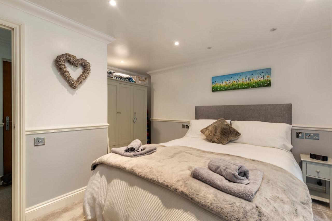 3 South Beach Court - Cosy Seafront Apartment Tenby Εξωτερικό φωτογραφία